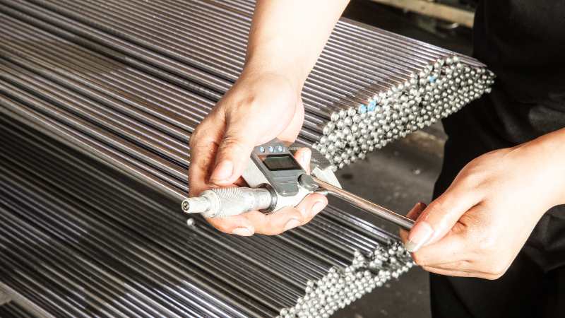 ̼��Բ�ֵ���Ҫ�����Լ�̼����